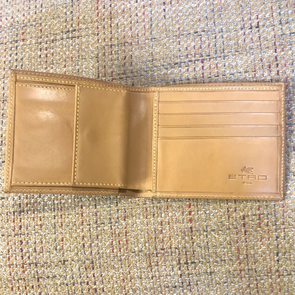 ETRO Milano Red Paisley NIB Coated Canvas Vachetta Bifold Wallet